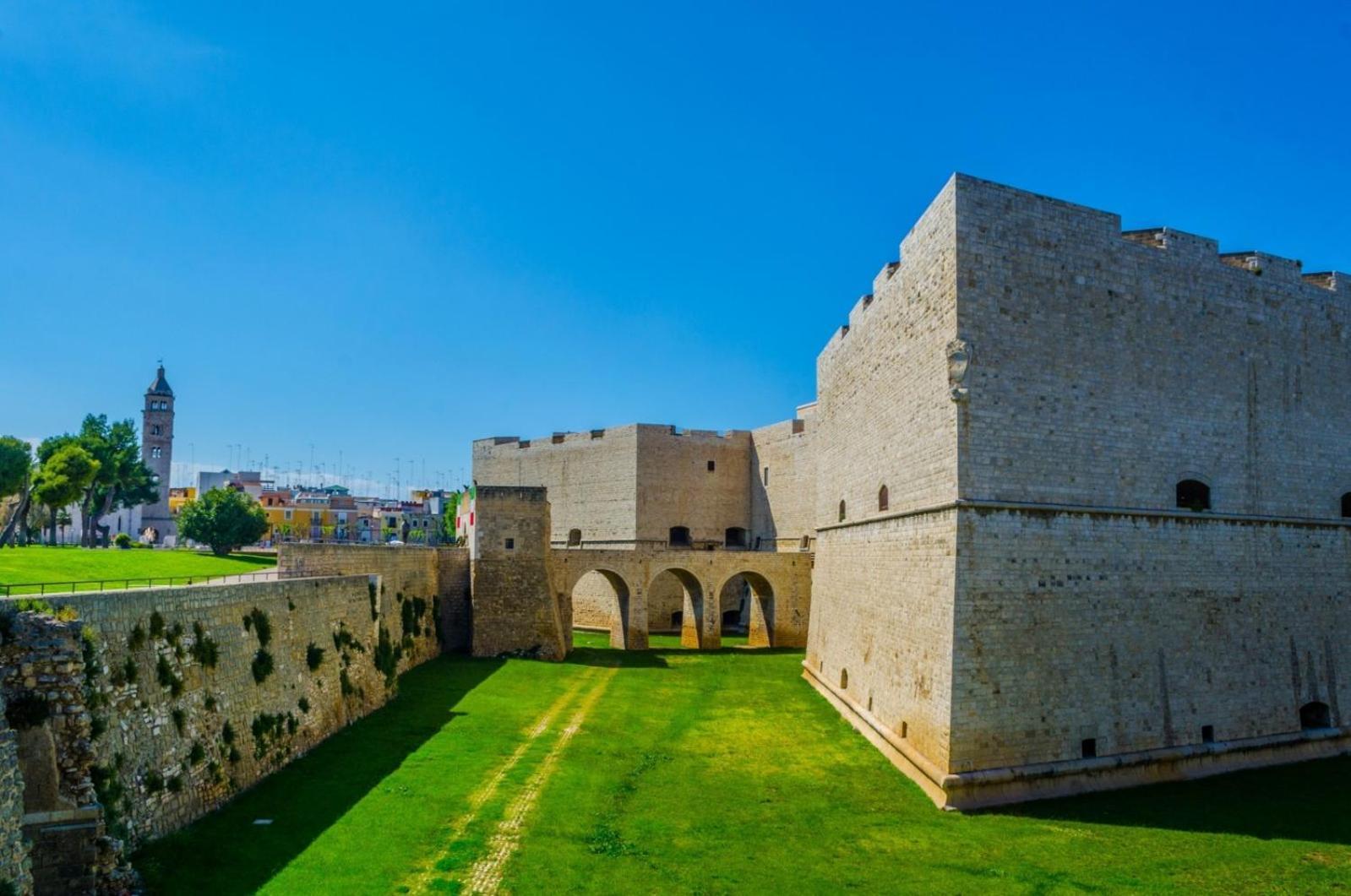 Centro Storico Redmood House A 5 Min Dal Mare, Breakfast, Aria Condizionata, Wi-fi E Netflix Apartment Barletta